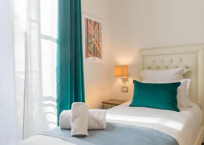 Hotel Nice Azur Riviera